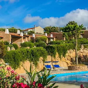  Vakantiehuis Rena Village Italië